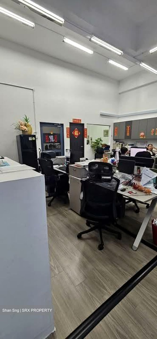 Bartley Biz Centre (D14), Factory #540808001